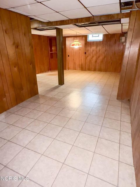 Tiny photo for 504 Sylvandale Avenue, Oregon, OH 43616 (MLS # 10007178)