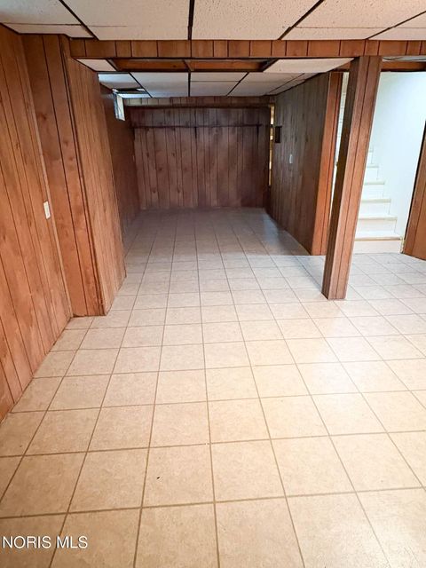 Tiny photo for 504 Sylvandale Avenue, Oregon, OH 43616 (MLS # 10007178)