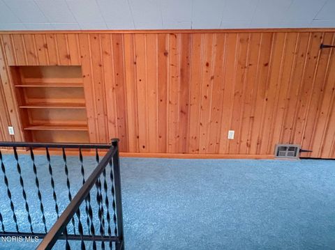 Tiny photo for 504 Sylvandale Avenue, Oregon, OH 43616 (MLS # 10007178)
