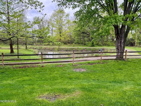 Tiny photo for 504 Sylvandale Avenue, Oregon, OH 43616 (MLS # 10007178)