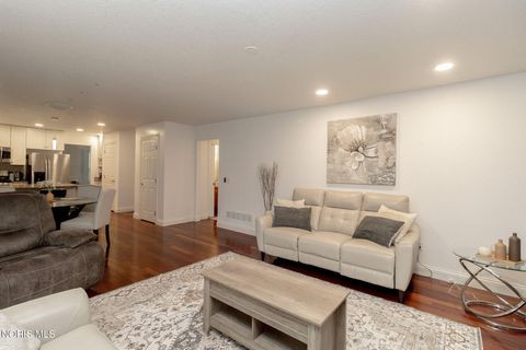 Tiny photo for 9151 Rolling Hill Road, Holland, OH 43528 (MLS # 10008111)