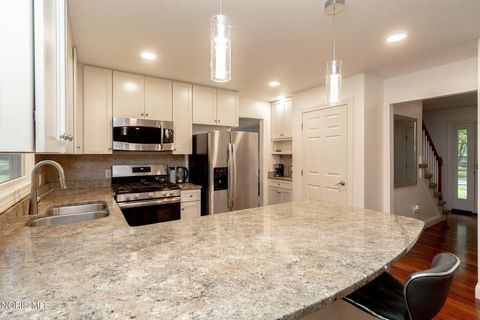 Tiny photo for 9151 Rolling Hill Road, Holland, OH 43528 (MLS # 10008111)