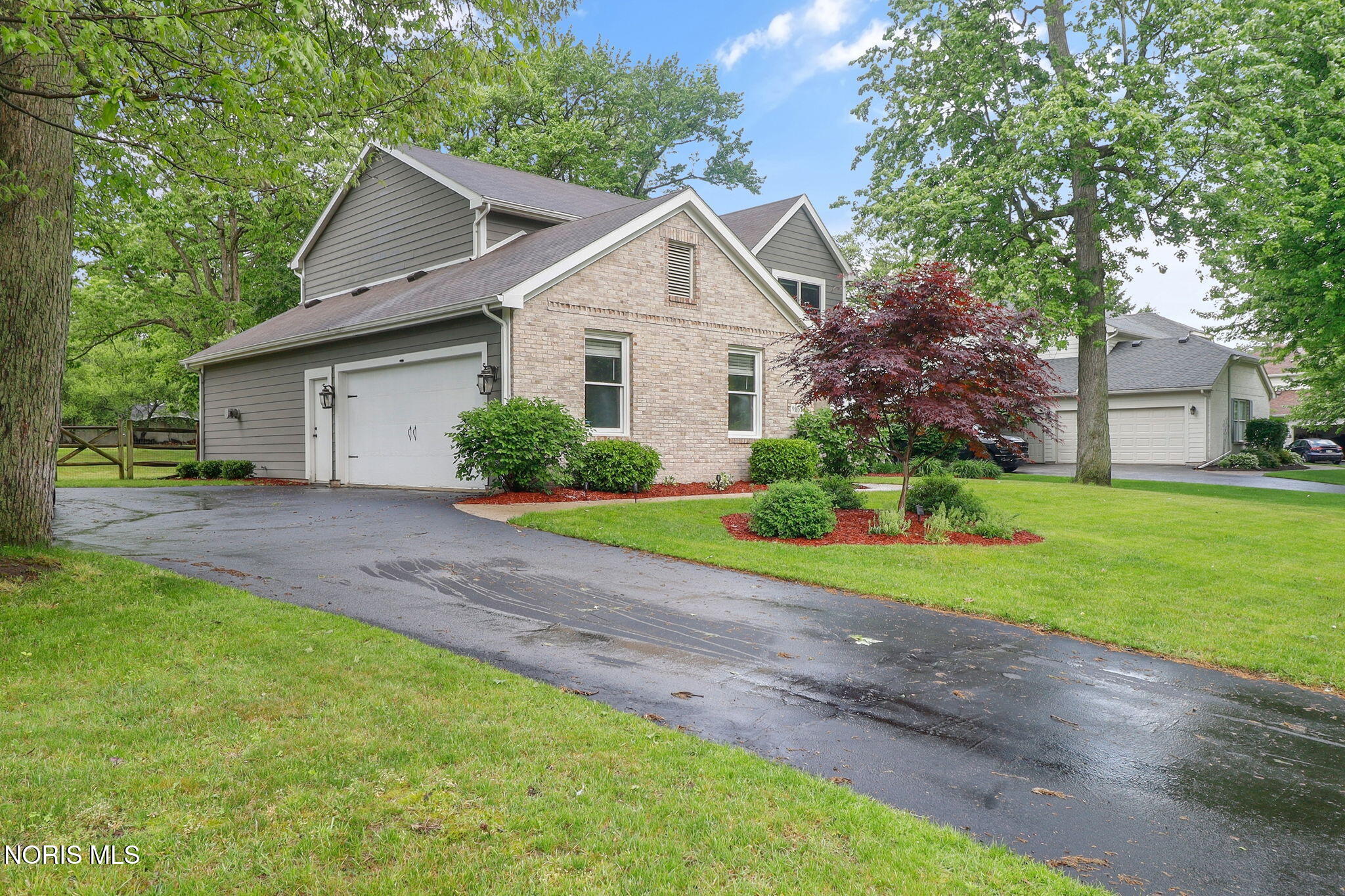 9151 Rolling Hill Road