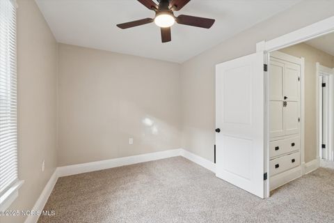 Tiny photo for 2322 Upton Avenue, Toledo, OH 43606 (MLS # 10000889)