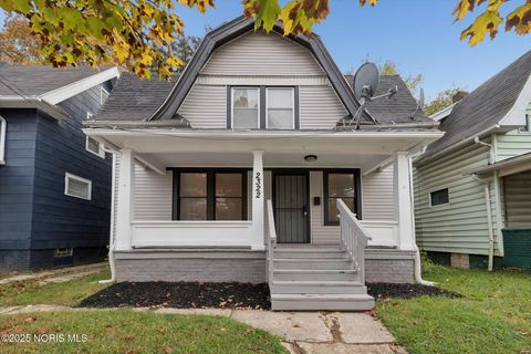 Tiny photo for 2322 Upton Avenue, Toledo, OH 43606 (MLS # 10000889)