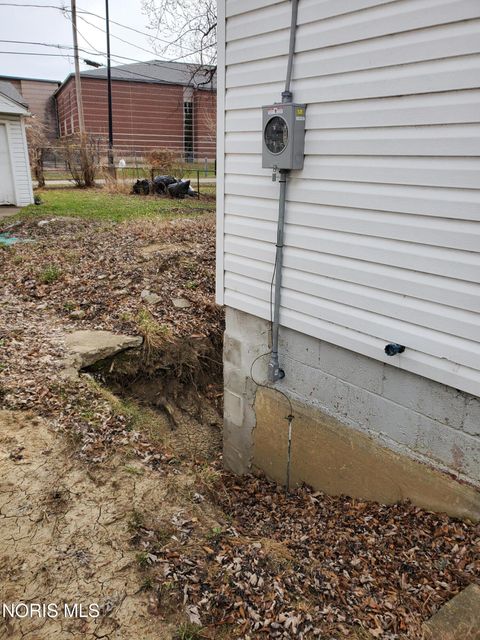 Tiny photo for 3550 Wersell Avenue, Toledo, OH 43608 (MLS # 10005260)