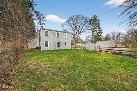 Tiny photo for 2255 Wildwood Road, Toledo, OH 43614 (MLS # 10005886)