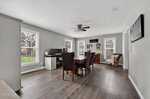 Tiny photo for 2255 Wildwood Road, Toledo, OH 43614 (MLS # 10005886)