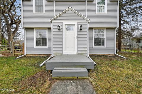 Tiny photo for 2255 Wildwood Road, Toledo, OH 43614 (MLS # 10005886)