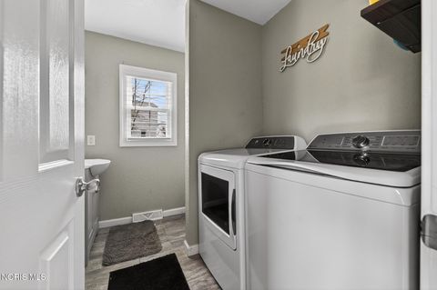 Tiny photo for 2255 Wildwood Road, Toledo, OH 43614 (MLS # 10005886)