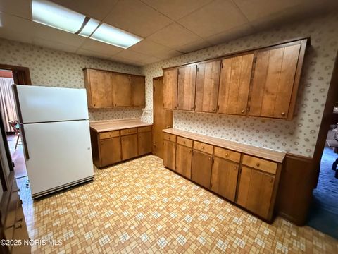 Tiny photo for 310 N Market Street, Kenton, OH 43326 (MLS # 10000732)