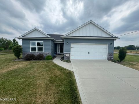 Photo of 2 Glacier Lane, Delta, OH 43515 (MLS # 10009131)