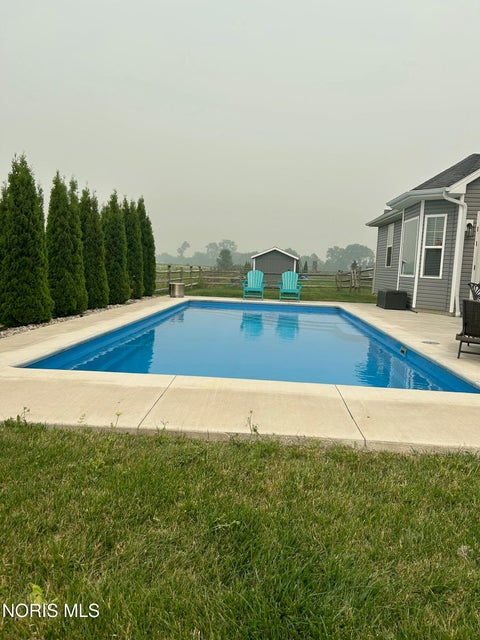 Tiny photo for 8462 Valley Gate, Waterville, OH 43566 (MLS # 10010619)