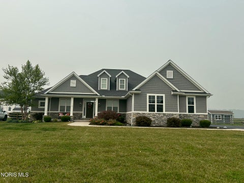 Photo of 8462 Valley Gate, Waterville, OH 43566 (MLS # 10010619)