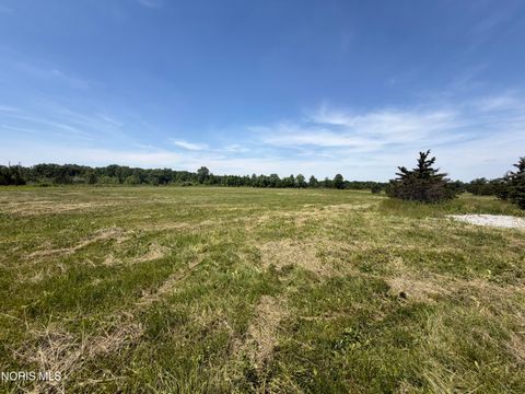Tiny photo for 15611 County Road 191, Defiance, OH 43512 (MLS # 10008714)