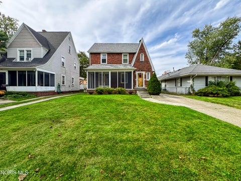 Photo of 3847 Rushland Avenue, Toledo, OH 43613 (MLS # 10014454)