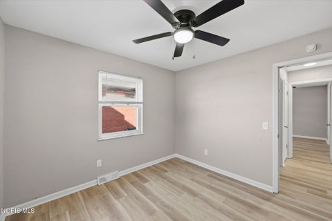 Tiny photo for 1502 Nevada Street, Toledo, OH 43605 (MLS # 10014035)