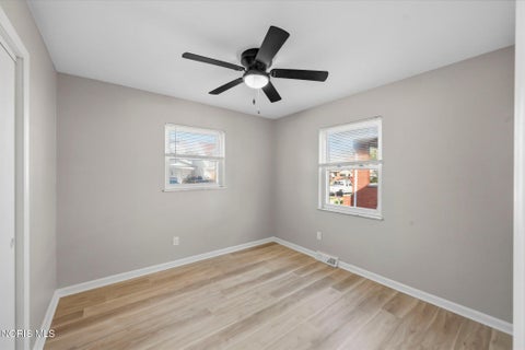 Tiny photo for 1502 Nevada Street, Toledo, OH 43605 (MLS # 10014035)