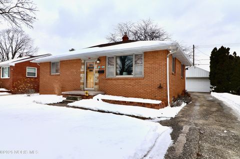 Photo of 1537 Akron Street, Toledo, OH 43605 (MLS # 10003754)