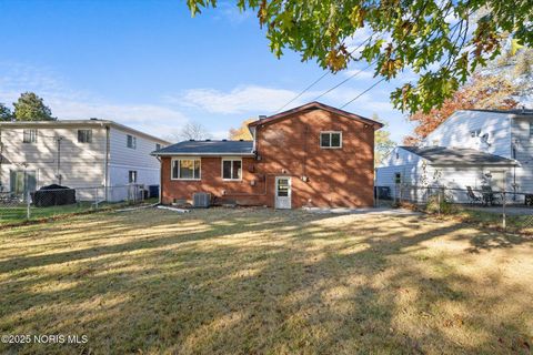 Tiny photo for 5154 Valley Forge Drive, Toledo, OH 43613 (MLS # 10000994)