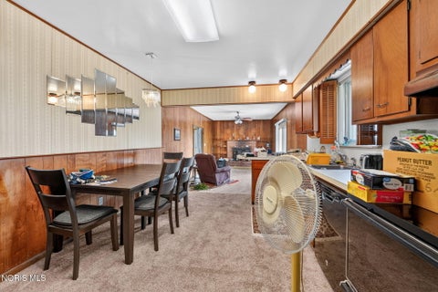 Tiny photo for 995 N Cousino Road, Oregon, OH 43616 (MLS # 10010623)