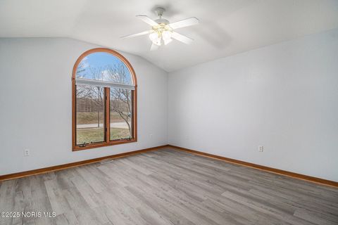 Tiny photo for 6955 Nightingale Drive, Holland, OH 43528 (MLS # 10002545)