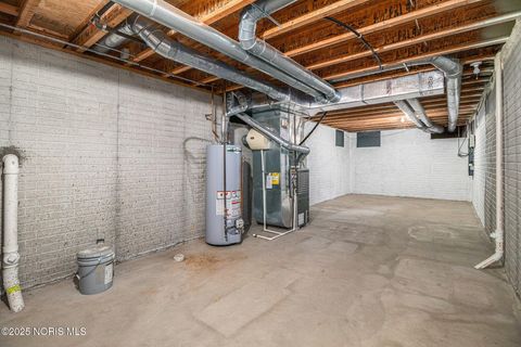 Tiny photo for 6955 Nightingale Drive, Holland, OH 43528 (MLS # 10002545)