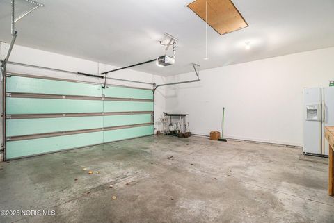 Tiny photo for 6955 Nightingale Drive, Holland, OH 43528 (MLS # 10002545)