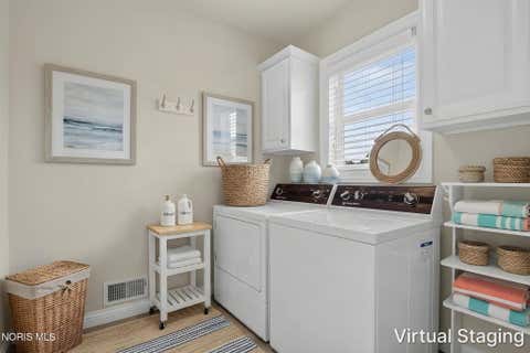 Tiny photo for 3948 Bridge Creek Boulevard, Sylvania, OH 43560 (MLS # 10011418)