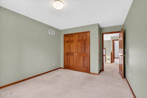 Tiny photo for 4504 Sulgrave Drive, Toledo, OH 43623 (MLS # 10004834)