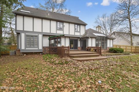 Tiny photo for 4504 Sulgrave Drive, Toledo, OH 43623 (MLS # 10004834)