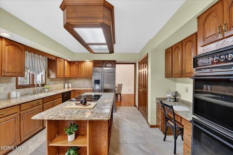 Tiny photo for 4504 Sulgrave Drive, Toledo, OH 43623 (MLS # 10004834)