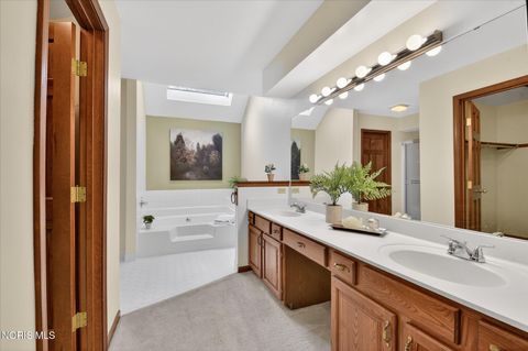 Tiny photo for 4504 Sulgrave Drive, Toledo, OH 43623 (MLS # 10004834)