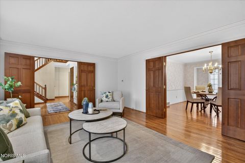 Tiny photo for 4504 Sulgrave Drive, Toledo, OH 43623 (MLS # 10004834)