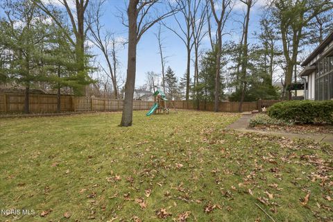 Tiny photo for 4504 Sulgrave Drive, Toledo, OH 43623 (MLS # 10004834)