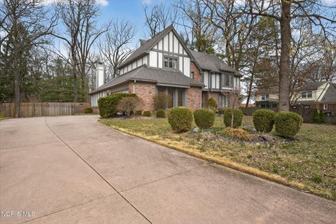 Tiny photo for 4504 Sulgrave Drive, Toledo, OH 43623 (MLS # 10004834)