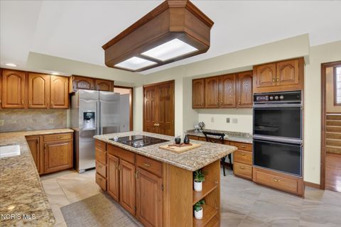 Tiny photo for 4504 Sulgrave Drive, Toledo, OH 43623 (MLS # 10004834)