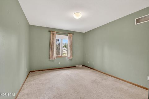 Tiny photo for 4504 Sulgrave Drive, Toledo, OH 43623 (MLS # 10004834)