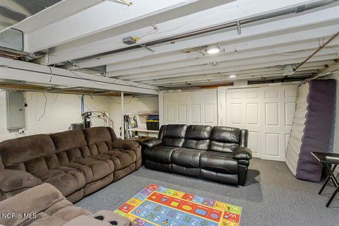 Tiny photo for 7864 Saltwood Court, Sylvania, OH 43560 (MLS # 10005972)