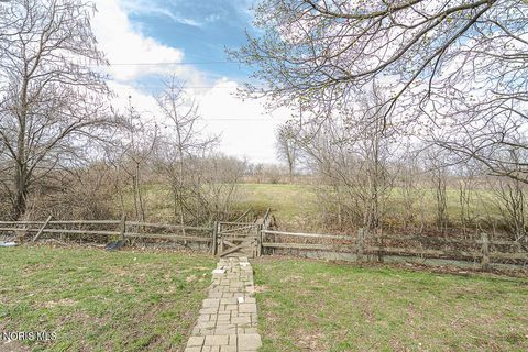 Tiny photo for 7864 Saltwood Court, Sylvania, OH 43560 (MLS # 10005972)