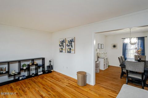 Tiny photo for 7864 Saltwood Court, Sylvania, OH 43560 (MLS # 10005972)