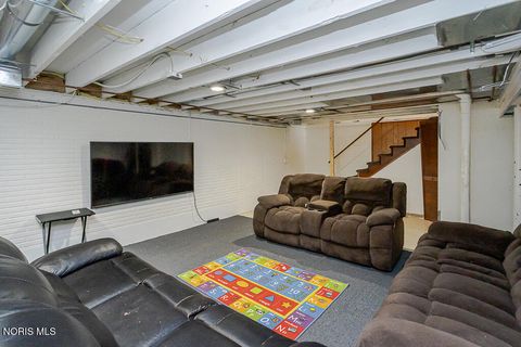 Tiny photo for 7864 Saltwood Court, Sylvania, OH 43560 (MLS # 10005972)