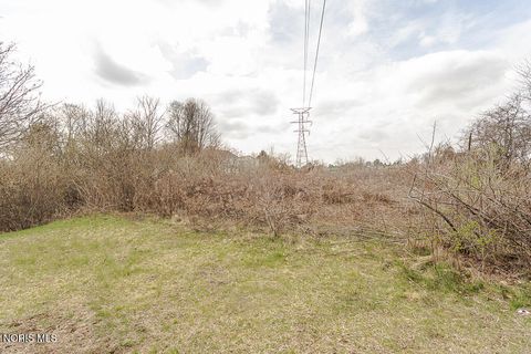 Tiny photo for 7864 Saltwood Court, Sylvania, OH 43560 (MLS # 10005972)