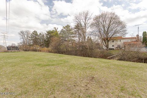 Tiny photo for 7864 Saltwood Court, Sylvania, OH 43560 (MLS # 10005972)