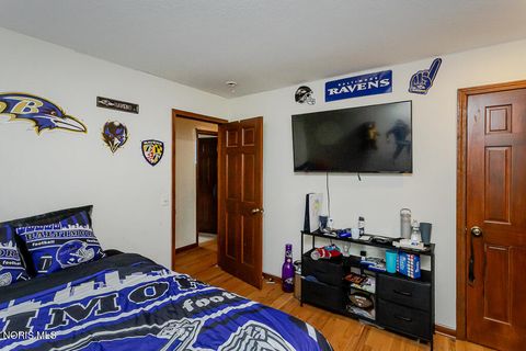 Tiny photo for 7864 Saltwood Court, Sylvania, OH 43560 (MLS # 10005972)