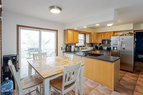 Tiny photo for 7864 Saltwood Court, Sylvania, OH 43560 (MLS # 10005972)