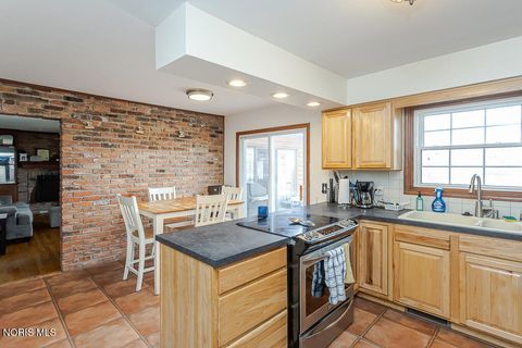 Tiny photo for 7864 Saltwood Court, Sylvania, OH 43560 (MLS # 10005972)