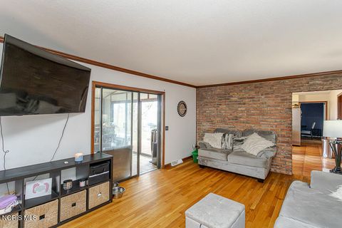 Tiny photo for 7864 Saltwood Court, Sylvania, OH 43560 (MLS # 10005972)