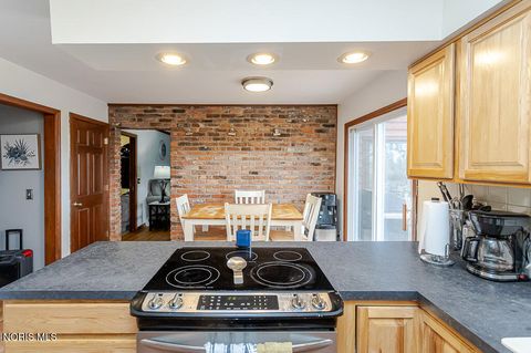 Tiny photo for 7864 Saltwood Court, Sylvania, OH 43560 (MLS # 10005972)