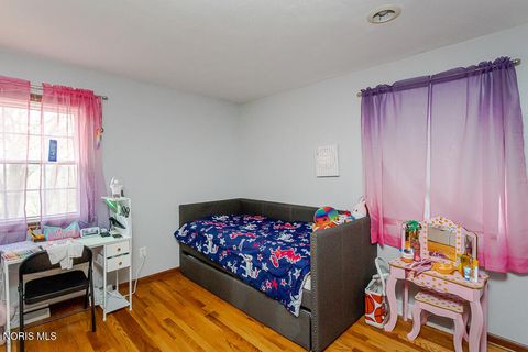 Tiny photo for 7864 Saltwood Court, Sylvania, OH 43560 (MLS # 10005972)